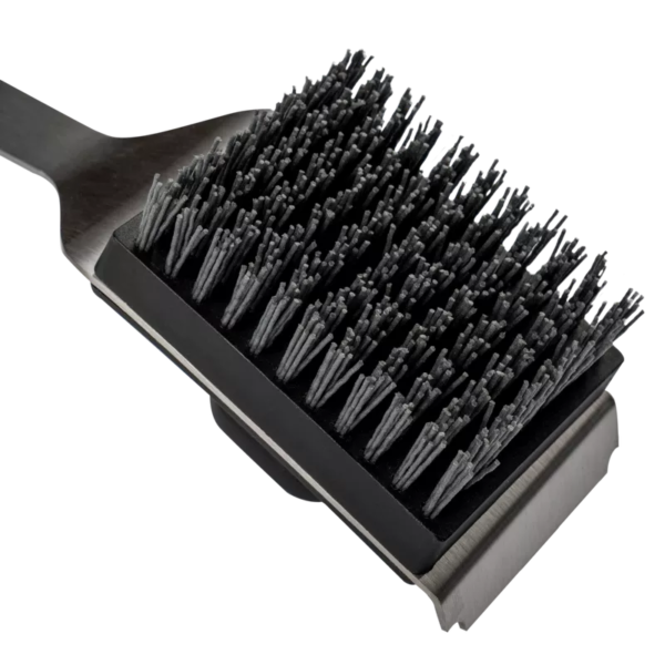 Traeger Bbq Cleaning Brush Studio Close Front 1.png