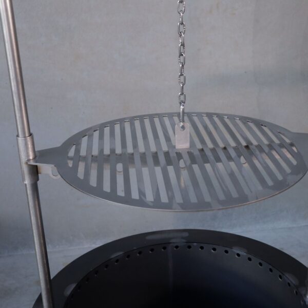 Adjustable Hanging Grill Close Up.jpg